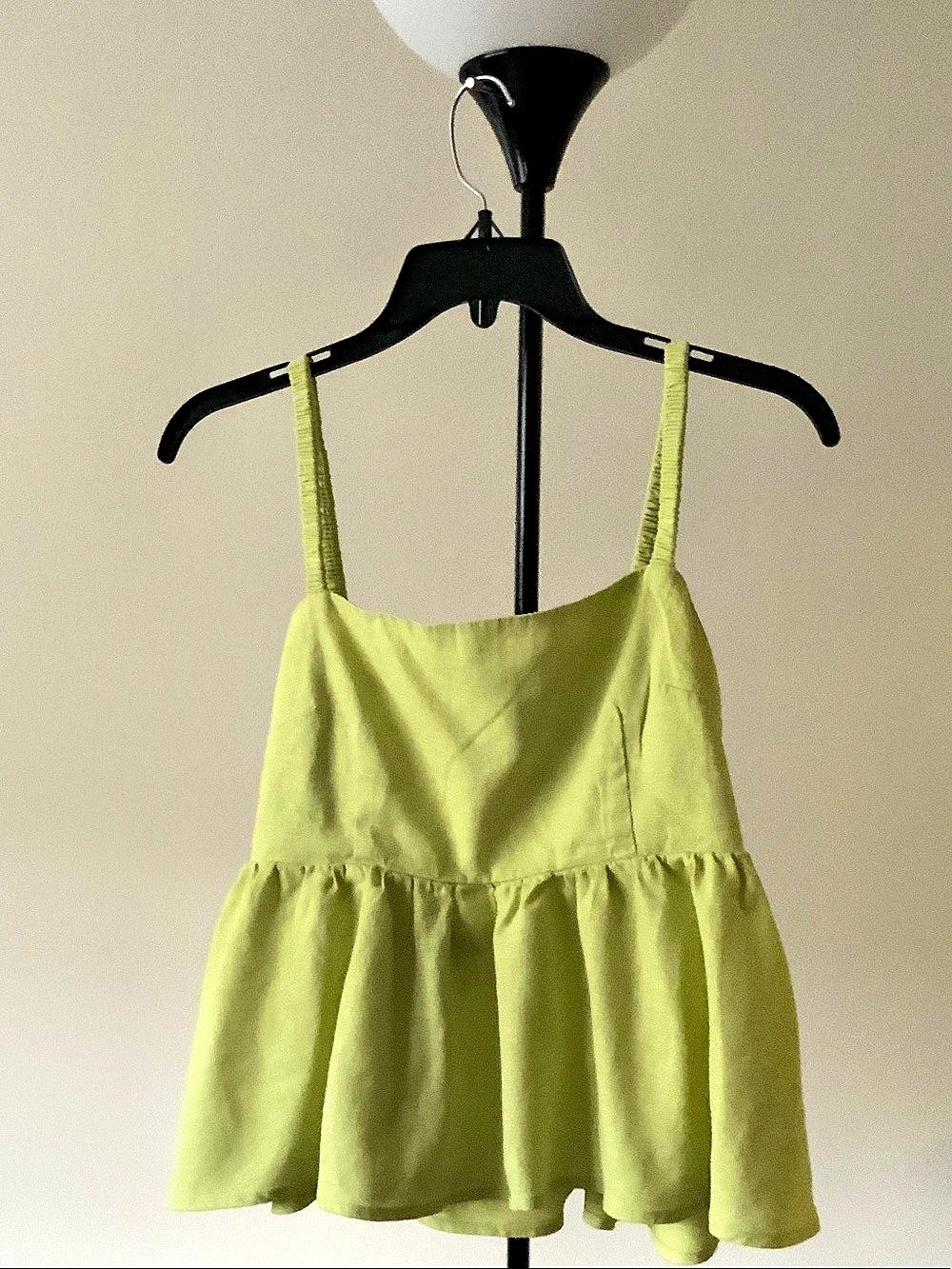 Forever 21 Green Cami Top Size Medium